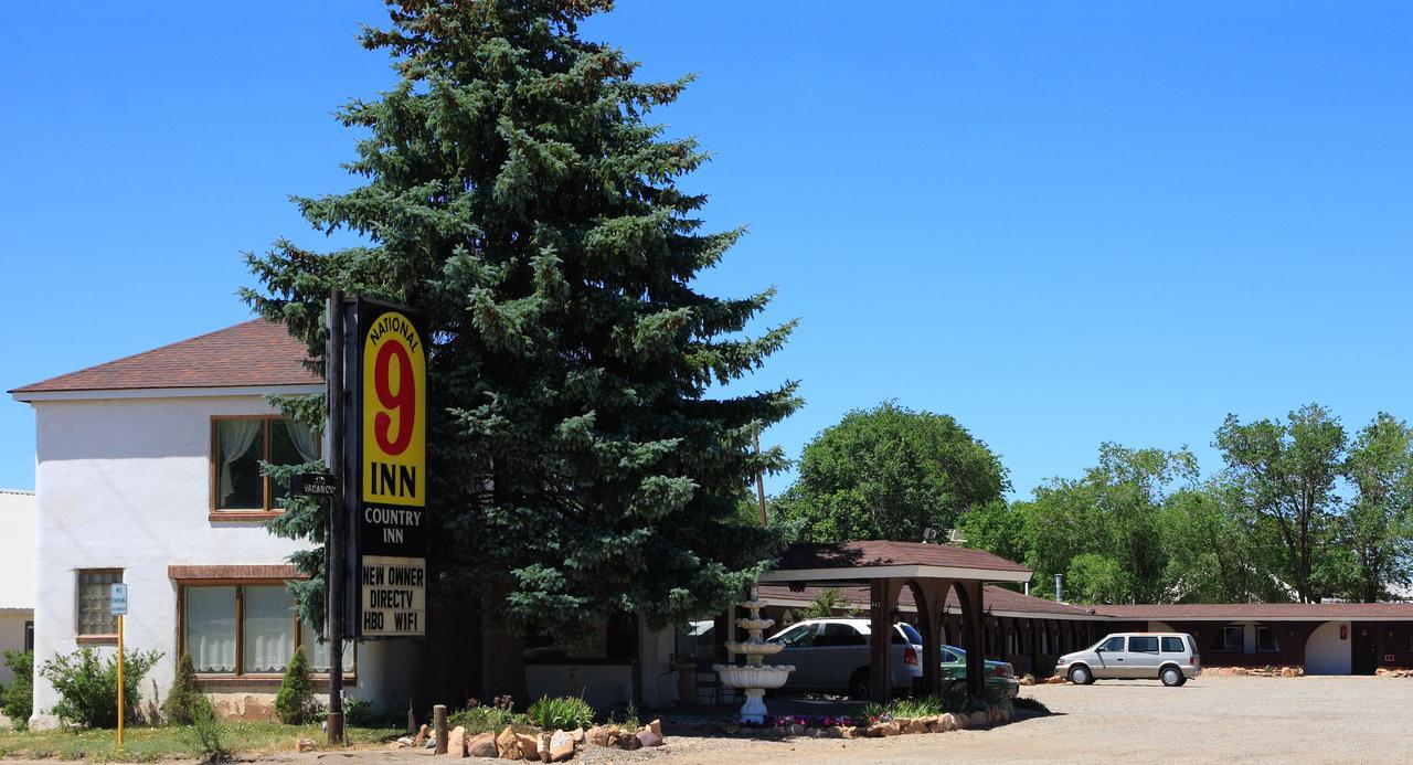Country Inn Motel Dove Creek Ngoại thất bức ảnh