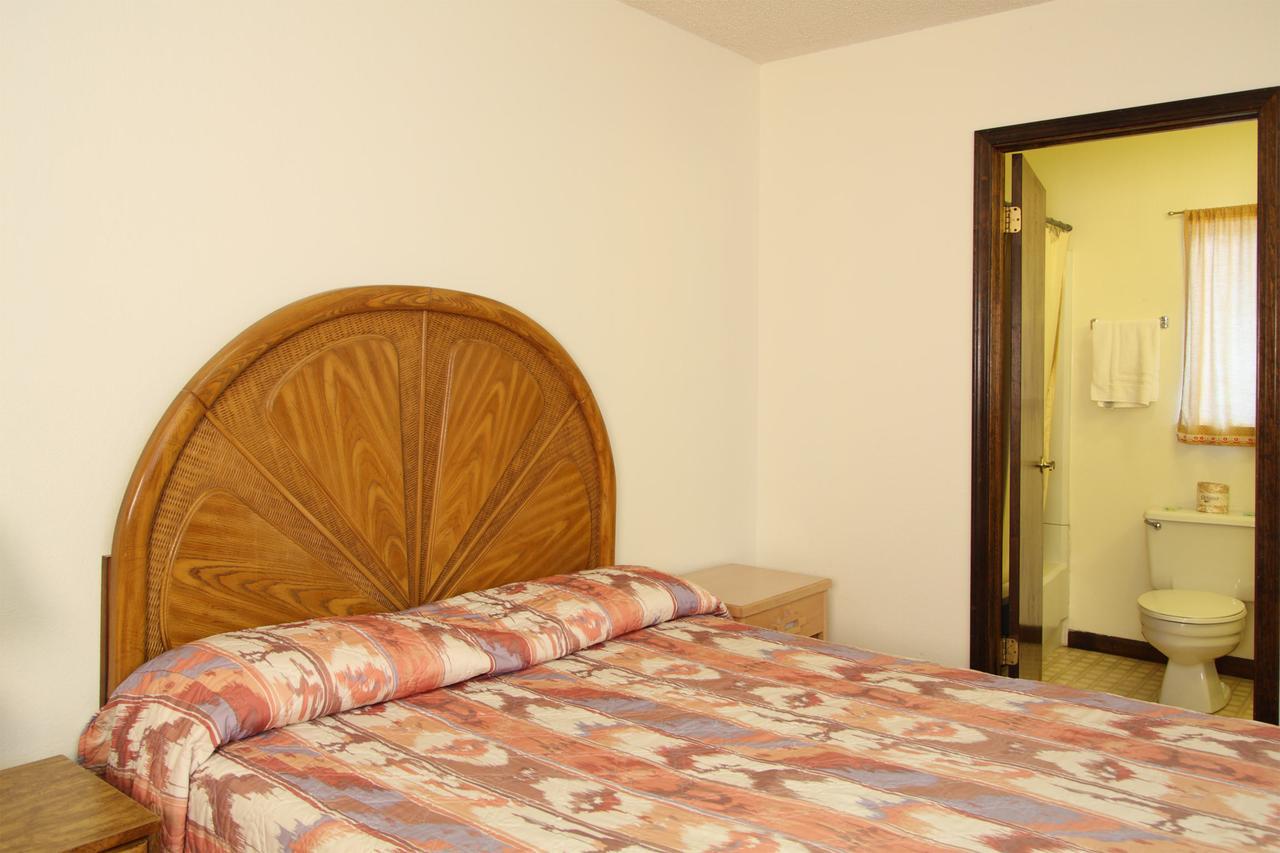 Country Inn Motel Dove Creek Ngoại thất bức ảnh