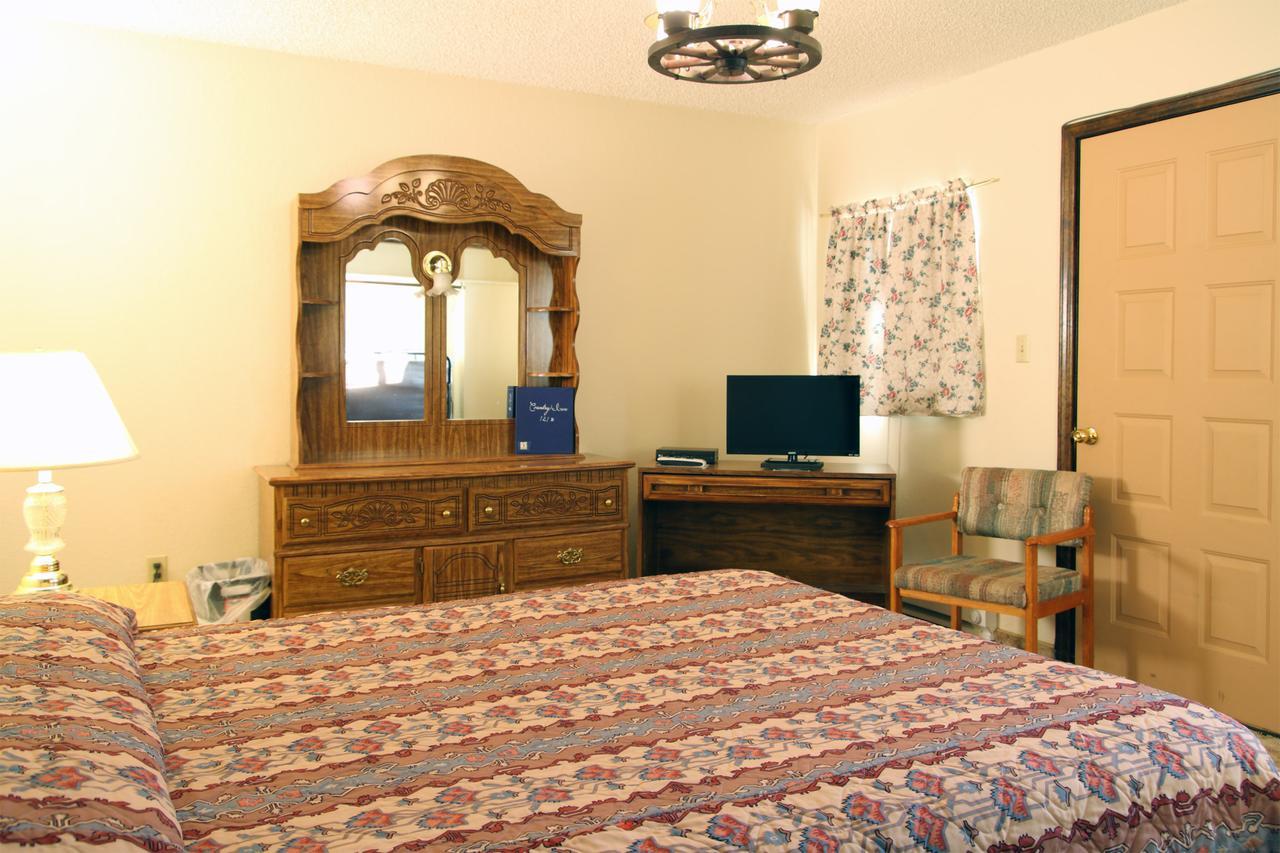 Country Inn Motel Dove Creek Ngoại thất bức ảnh
