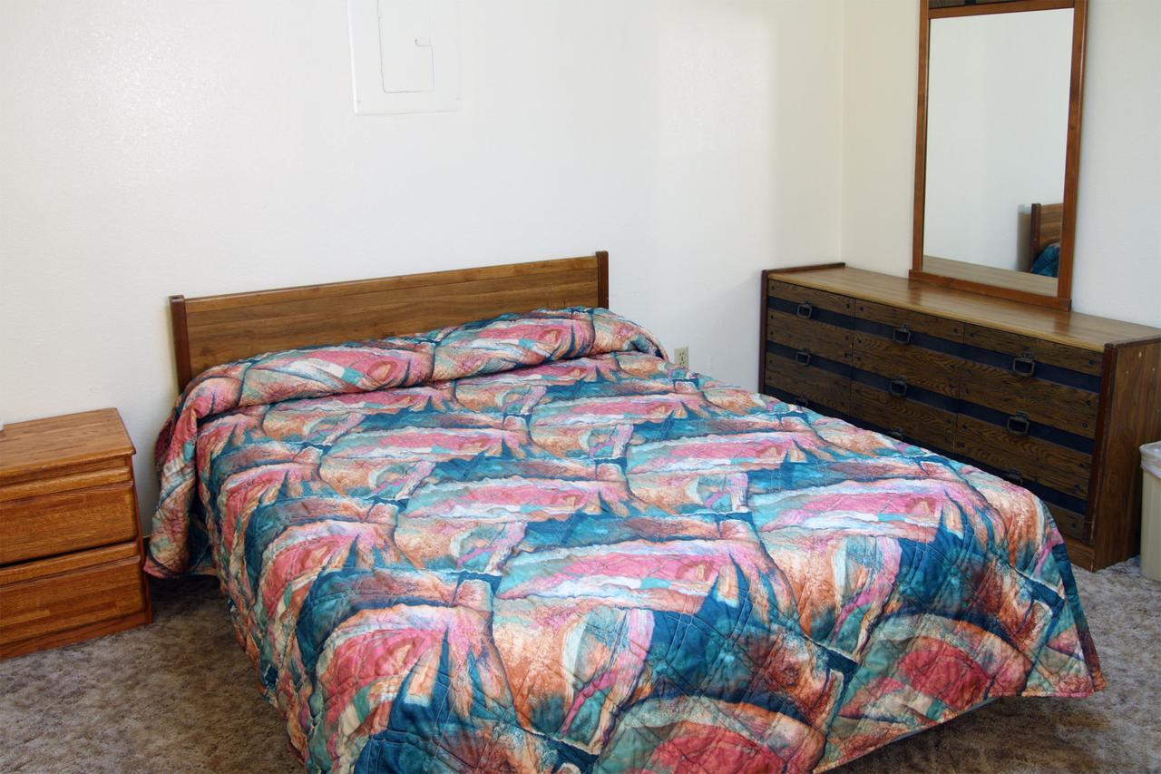Country Inn Motel Dove Creek Ngoại thất bức ảnh